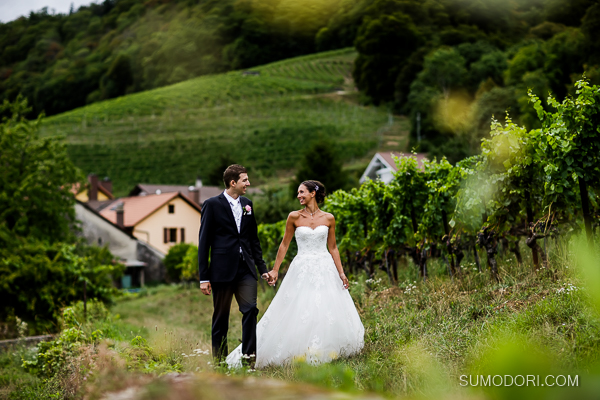 BRAV_0726_sumodori.com_joon_photographe_de_mariage_fribourg_eglisefrancaisemorat_chateaudecressier_hotelbeaurivage_neuchatel