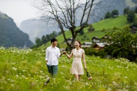 스위스스냅_스위스허니문스냅_스위스신혼여행스냅_그린델발트스냅_인터라켄스냅_스위스신행스냅_스위스알프스_0721_BRGIG_174