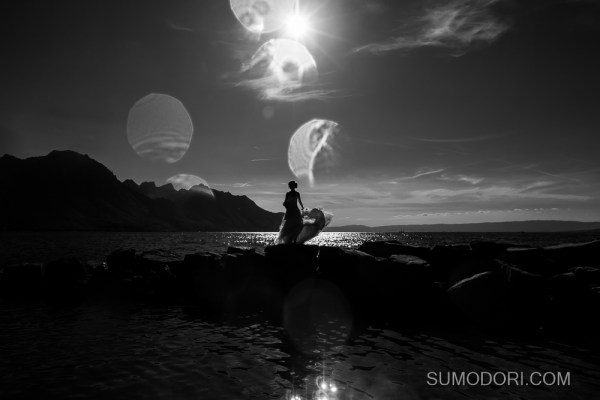 photographe_mariage_joon_sumodori.com_photos_renaissance_eglisedevouvry_parcemilienpot_chateaudechillon_hotelsuissemajestic_montreux_vaud_PMDE_005