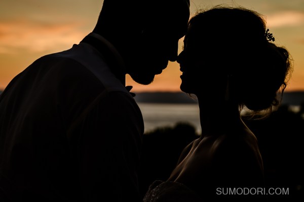 photographe_mariage_joon_sumodori.com_photos_renaissance_eglisedevouvry_parcemilienpot_chateaudechillon_hotelsuissemajestic_montreux_vaud_PMDE_008